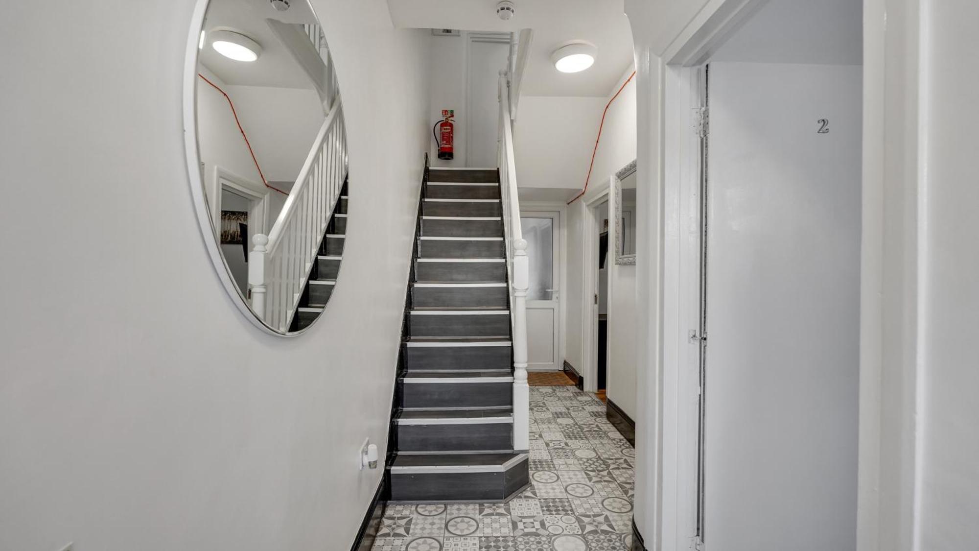 Place To Stay In Longbridge Μπάρκινγκ Εξωτερικό φωτογραφία